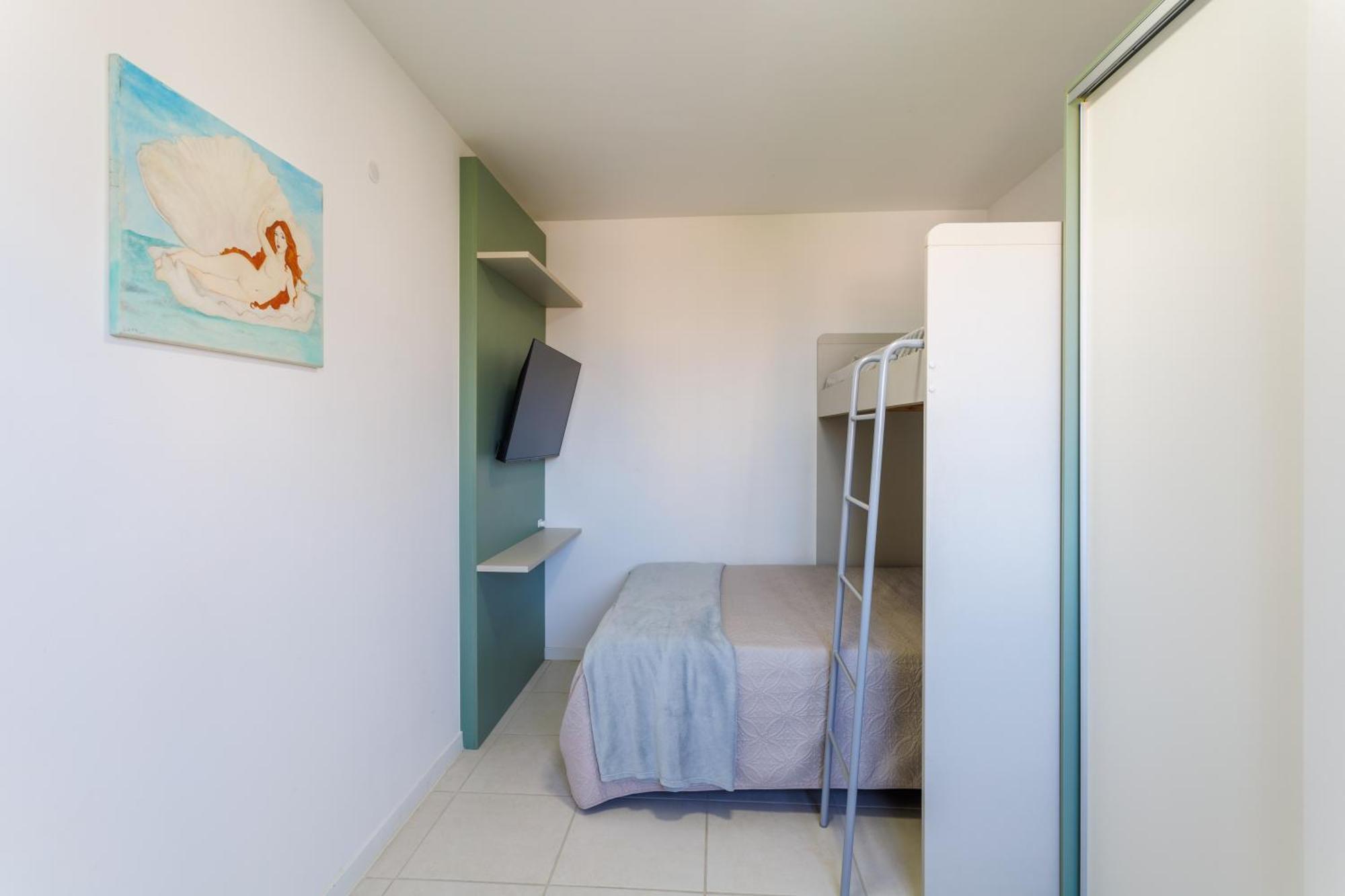 Apartamento 150M Da Praia Com Sacada, Wi-Fi Ar Condicionado, Piscina, Portaria 24H, Playground E Vaga De Garagem Lägenhet Piçarras Rum bild