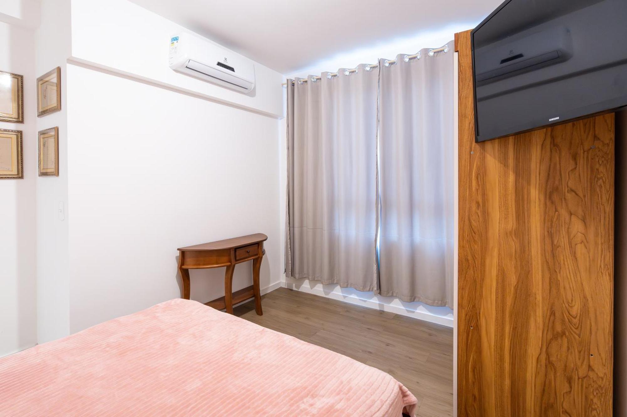 Apartamento 150M Da Praia Com Sacada, Wi-Fi Ar Condicionado, Piscina, Portaria 24H, Playground E Vaga De Garagem Lägenhet Piçarras Rum bild